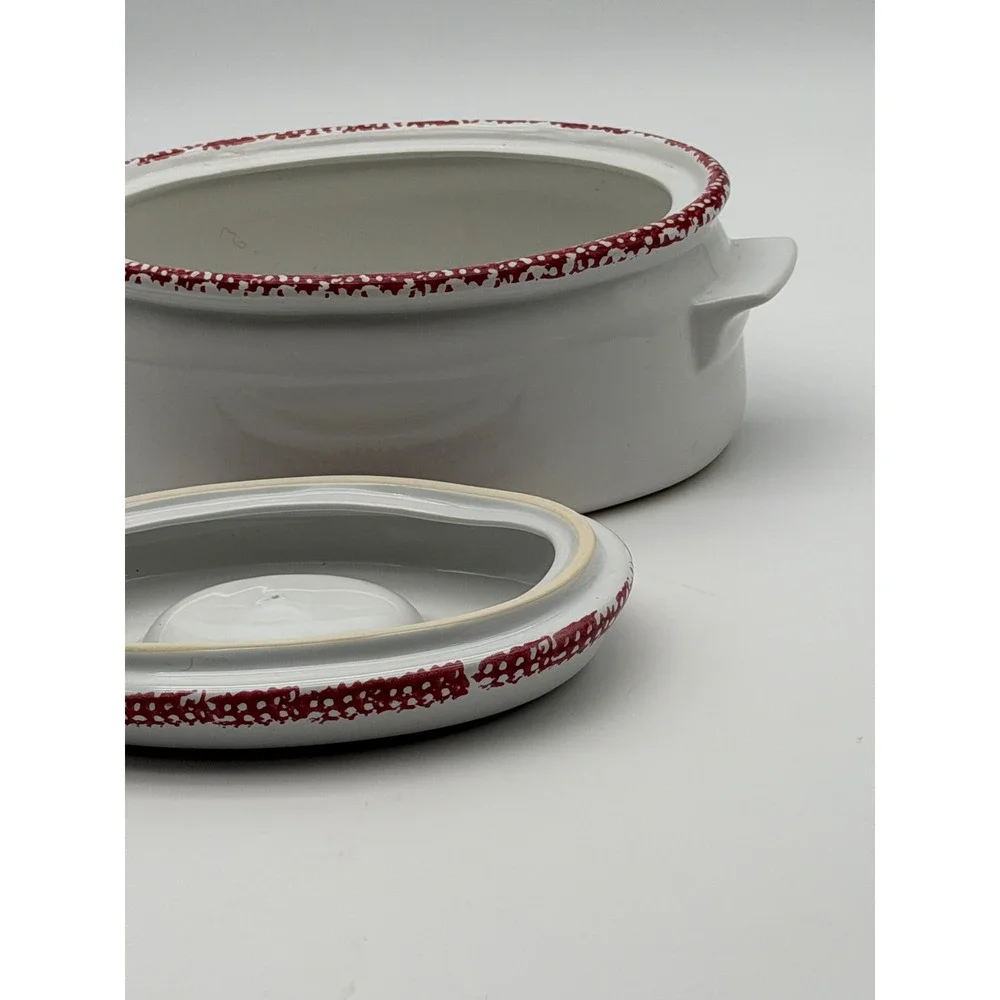 Vintage Apple Basket Oval Ceramic Casserole Dish with Lid Red Spongeware Trim